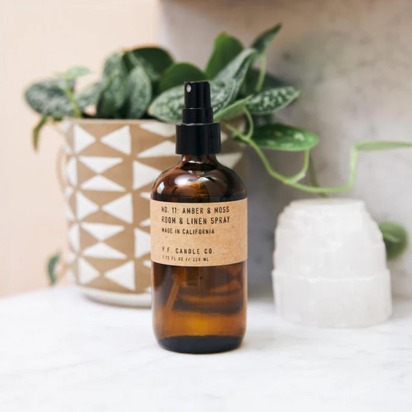 P.f. Candle Co. - Profumatore Spray Amber & Moss - immagine 3