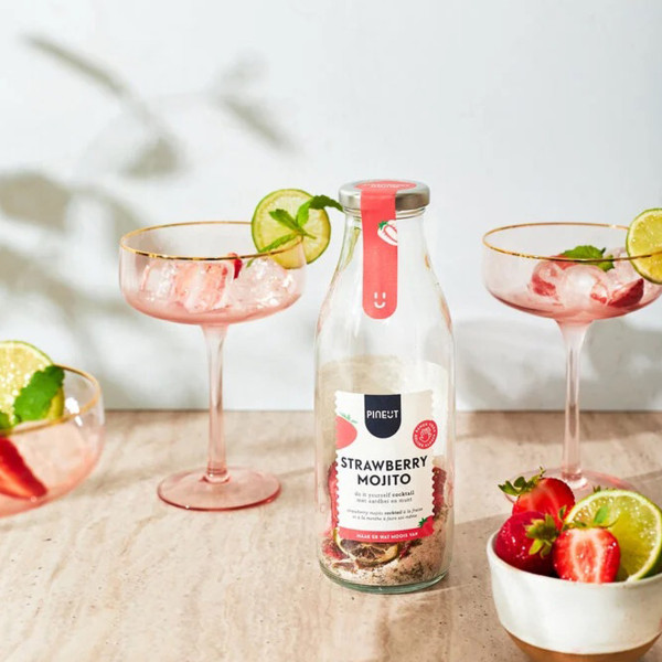 Pineut Cocktail Bottle Strawberry Mojito - Image 2