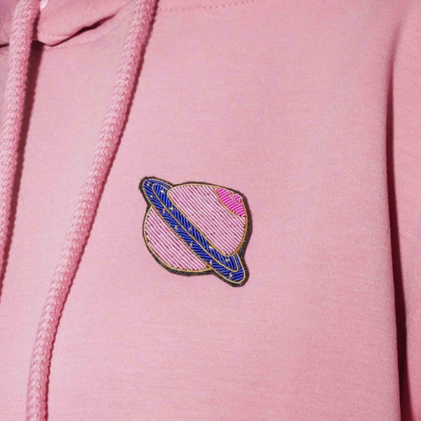 Malicieuse "planet Boobs" Brooch