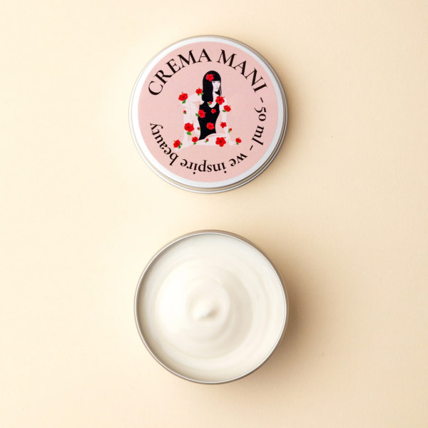 We Inspire Beauty Hand Cream And Lip Balm Box - Image 2