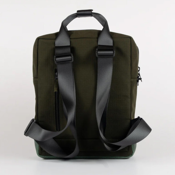 Jaggery Arrive Backpack In White Cargo Belts With Canvas - Image 3