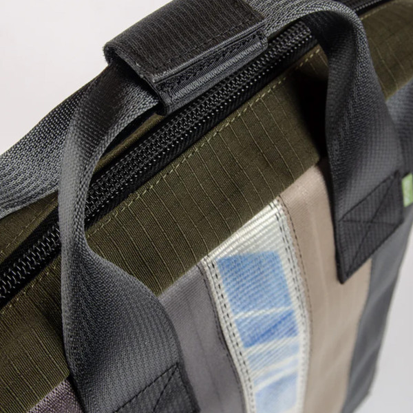 Jaggery Arrive Backpack In White Cargo Belts With Canvas - Image 4