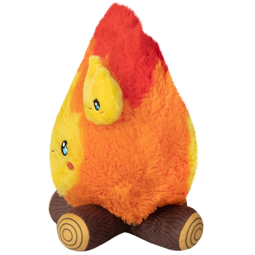Pupazzo falò Campfire Squishable con fiammella in peluche e faccina birichina